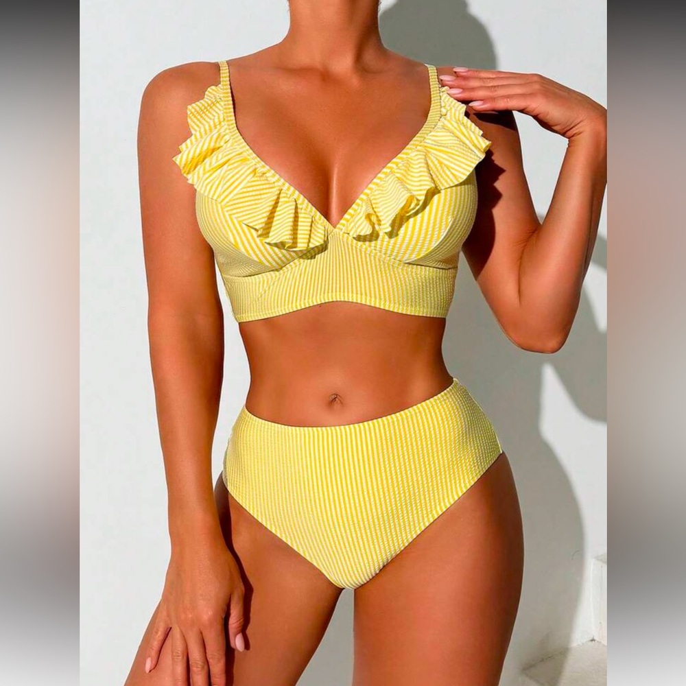 SHEIN Yellow Ruffle Bikini Set - Picture 5 of 5